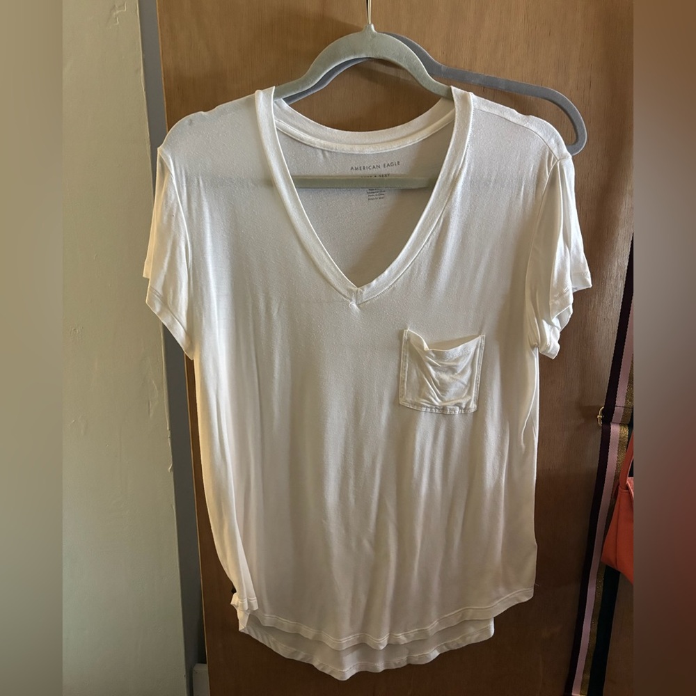 White short sleeve t-shirt